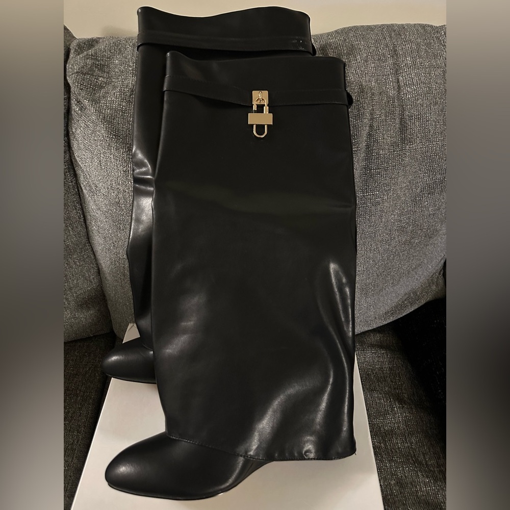 Black Fold Over Boot